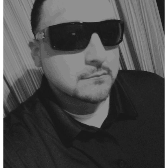 Meet your Posher, Joe - Picture 1 of 1